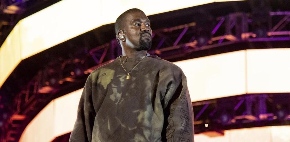 Polémica en Albania por el gasto de 4 millones de euros en concierto de Kanye West