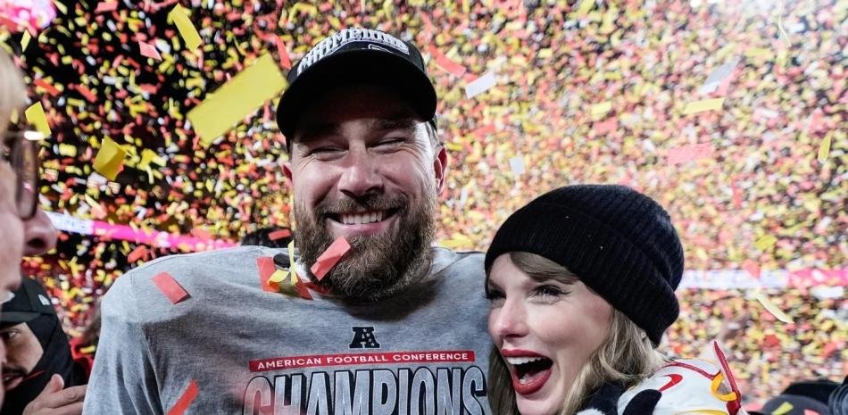 TAYLOR SWIFT Y TRAVIS KELCE SE CASAN EN BODA REAL