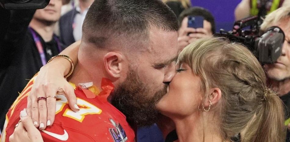 TAYLOR SWIFT Y TRAVIS KELCE YA CASADOS